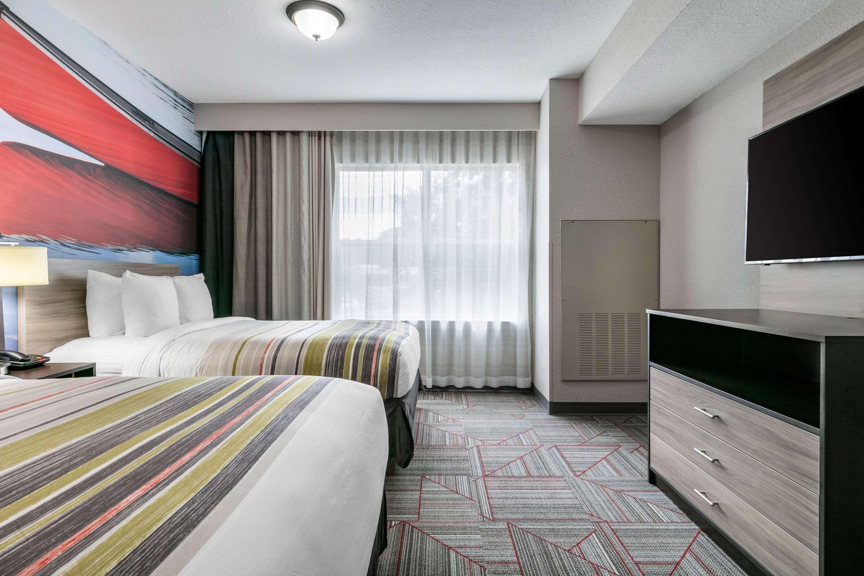 Hotel Clarion Pointe Columbus Esterno foto